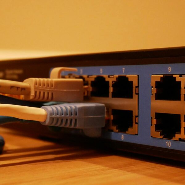 Ciberseguridad Familiar - Módulo 3: Protección Técnica y Controles Parentales Inteligentes